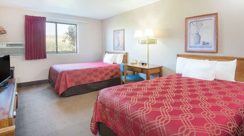 <b>Super 8 Abilene Room</b>. Images powered by <a href="https://iceportal.shijigroup.com/" title="IcePortal" target="_blank">IcePortal</a>.