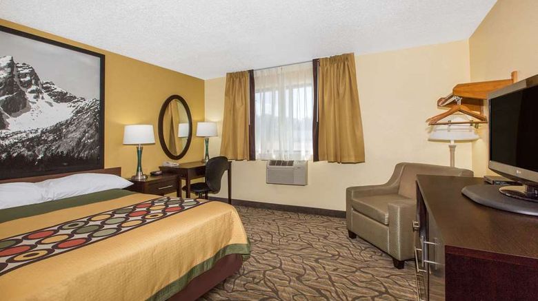 <b>Super 8 Nampa Room</b>. Images powered by <a href="https://iceportal.shijigroup.com/" title="IcePortal" target="_blank">IcePortal</a>.