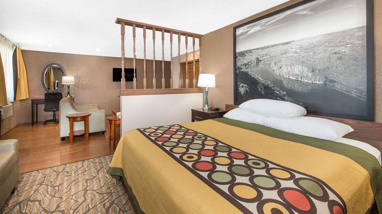 <b>Super 8 Nampa Suite</b>. Images powered by <a href="https://iceportal.shijigroup.com/" title="IcePortal" target="_blank">IcePortal</a>.
