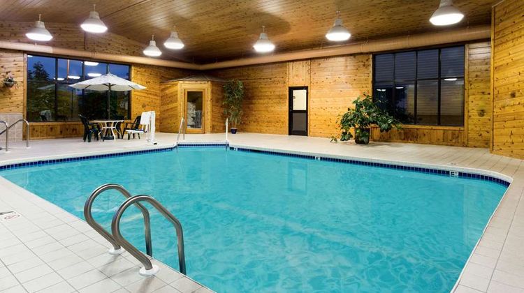Super 8 Antigo Pool