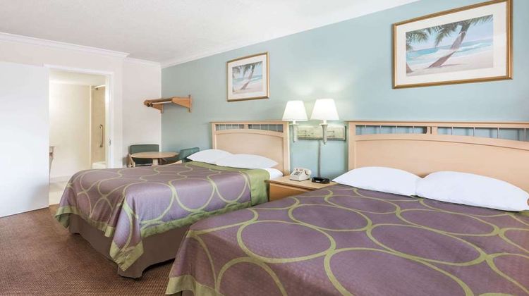 Super 8 Ft Walton Beach Room