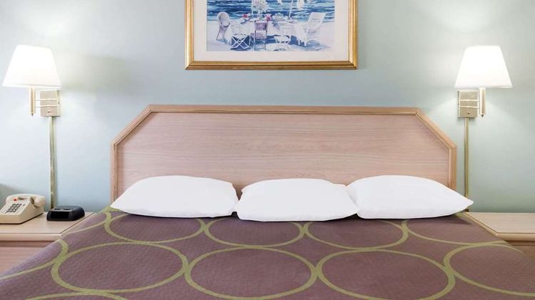 Super 8 Ft Walton Beach Room