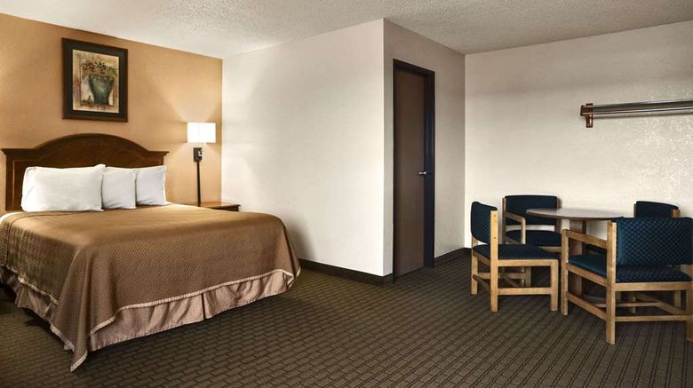 <b>Travelodge Of Battle Creek Suite</b>. Images powered by <a href="https://iceportal.shijigroup.com/" title="IcePortal" target="_blank">IcePortal</a>.