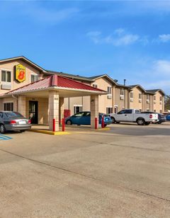 Super 8 Bloomington