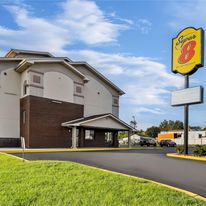 Super 8 New Castle