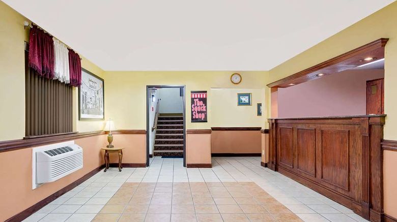 <b>Super 8 Johnson City Lobby</b>. Images powered by <a href="https://iceportal.shijigroup.com/" title="IcePortal" target="_blank">IcePortal</a>.