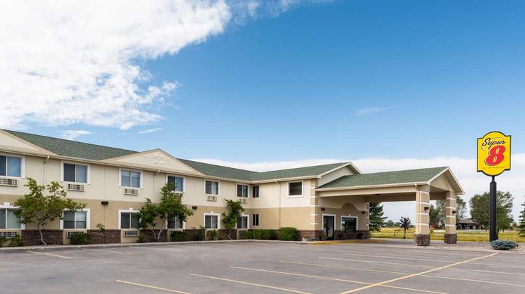 Super 8 Big Timber Exterior