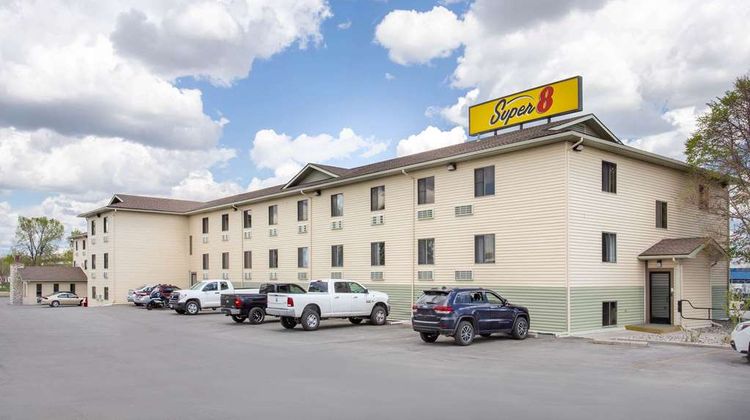 Super 8 Billings Exterior
