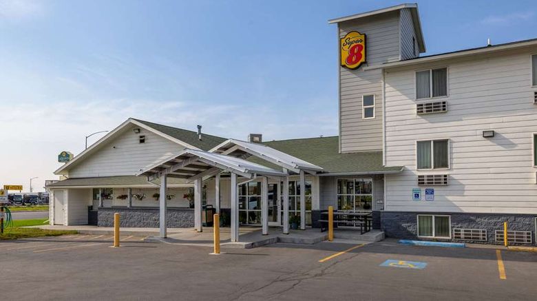 <b>Super 8 Belgrade/Bozeman Airport Exterior</b>. Images powered by <a href="https://iceportal.shijigroup.com/" title="IcePortal" target="_blank">IcePortal</a>.