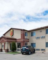 Super 8 Bernalillo