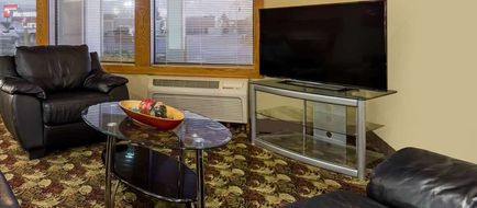 Super 8 Appleton Lobby