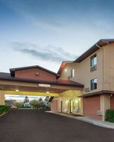 Super 8 Butte