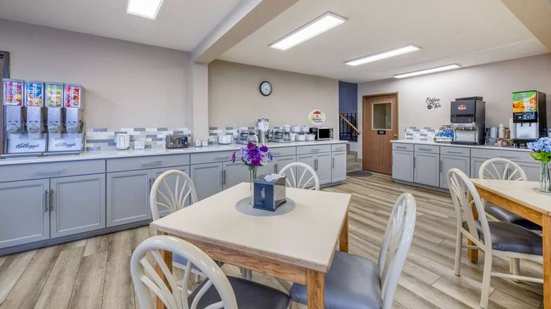 <b>Super 8 Butte Restaurant</b>. Images powered by <a href="https://iceportal.shijigroup.com/" title="IcePortal" target="_blank">IcePortal</a>.