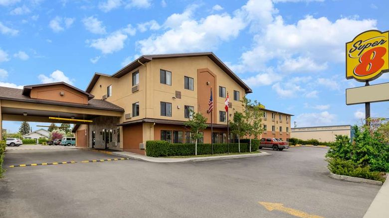 <b>Super 8 Butte Exterior</b>. Images powered by <a href="https://iceportal.shijigroup.com/" title="IcePortal" target="_blank">IcePortal</a>.