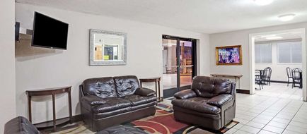 Super 8 Nashville/ Dntn/ Opryland Area Lobby