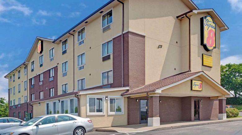 Super 8 Nashville/ Dntn/ Opryland Area Exterior. Images powered by <a href="https://iceportal.shijigroup.com" target="_blank" rel="noopener">Ice Portal</a>.