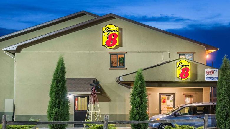 <b>Super 8 Colby Exterior</b>. Images powered by <a href="https://iceportal.shijigroup.com/" title="IcePortal" target="_blank">IcePortal</a>.