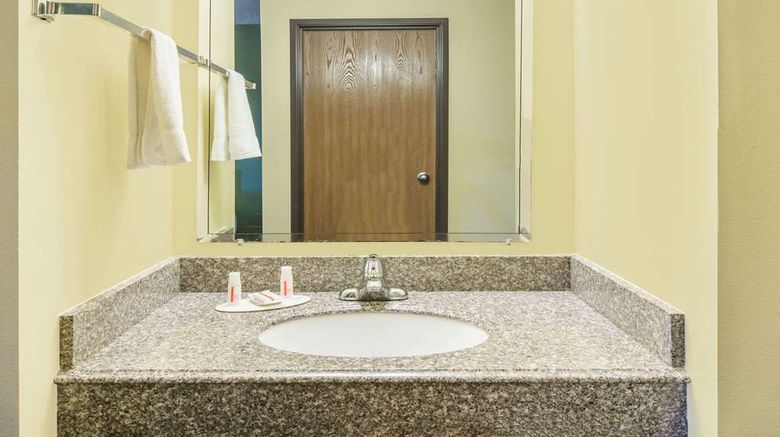 <b>Super 8 Colby Room</b>. Images powered by <a href="https://iceportal.shijigroup.com/" title="IcePortal" target="_blank">IcePortal</a>.