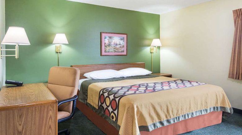<b>Super 8 Colby Suite</b>. Images powered by <a href="https://iceportal.shijigroup.com/" title="IcePortal" target="_blank">IcePortal</a>.