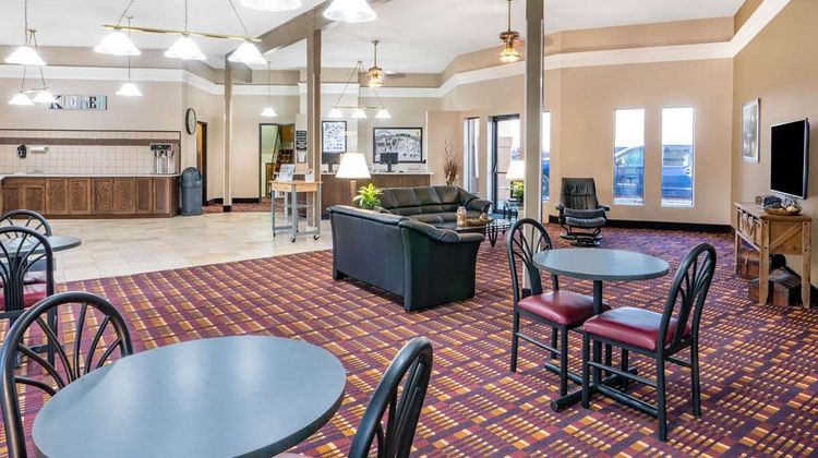 Super 8 Casper West Lobby