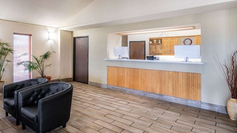 <b>Super 8 Cheyenne Lobby</b>. Images powered by <a href="https://iceportal.shijigroup.com/" title="IcePortal" target="_blank">IcePortal</a>.