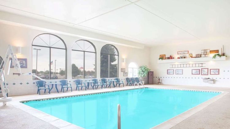 Super 8 West Branch Pool