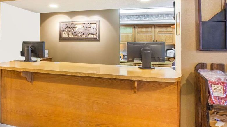 <b>Super 8 West Branch Lobby</b>. Images powered by <a href="https://iceportal.shijigroup.com/" title="IcePortal" target="_blank">IcePortal</a>.