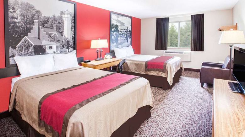 <b>Super 8 West Branch Room</b>. Images powered by <a href="https://iceportal.shijigroup.com/" title="IcePortal" target="_blank">IcePortal</a>.