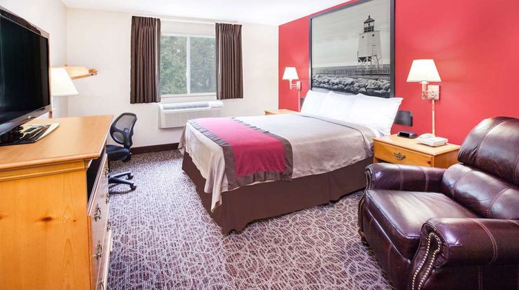 Super 8 West Branch Room