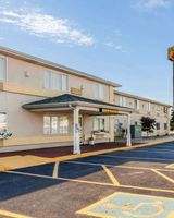 Super 8 Ionia MI