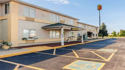 Super 8 Ionia MI