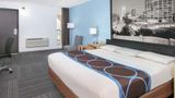 Super 8 City of Moore Room