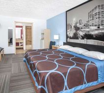 Super 8 City of Moore Room