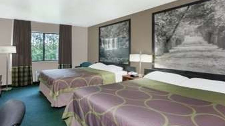 <b>Super 8 Munfordville Room</b>. Images powered by <a href="https://iceportal.shijigroup.com/" title="IcePortal" target="_blank">IcePortal</a>.
