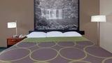 Super 8 Munfordville Room