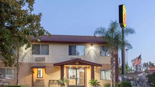 Super 8 Selma/Fresno Area