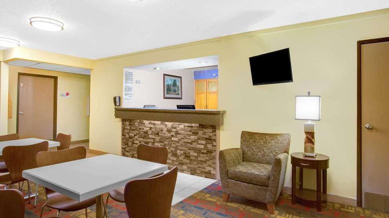 <b>Super 8 Lewisburg Lobby</b>. Images powered by <a href="https://iceportal.shijigroup.com/" title="IcePortal" target="_blank">IcePortal</a>.