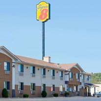 Super 8 Ripley