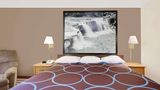 Super 8 Elkins Room