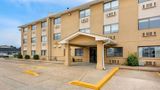 Super 8 Evansville East Exterior