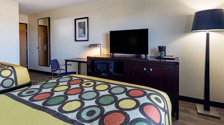 <b>Super 8 El Dorado Room</b>. Images powered by <a href="https://iceportal.shijigroup.com/" title="IcePortal" target="_blank">IcePortal</a>.