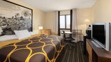 Super 8 Dodge City Room