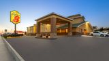 Super 8 Dodge City Exterior
