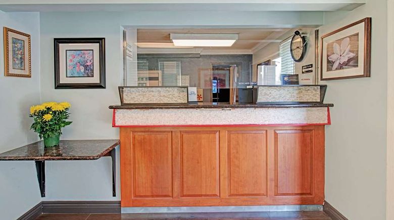 <b>Super 8 Sacramento/Florin Rd Lobby</b>. Images powered by <a href="https://iceportal.shijigroup.com/" title="IcePortal" target="_blank">IcePortal</a>.