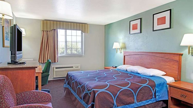 Super 8 Sacramento/Florin Rd Room
