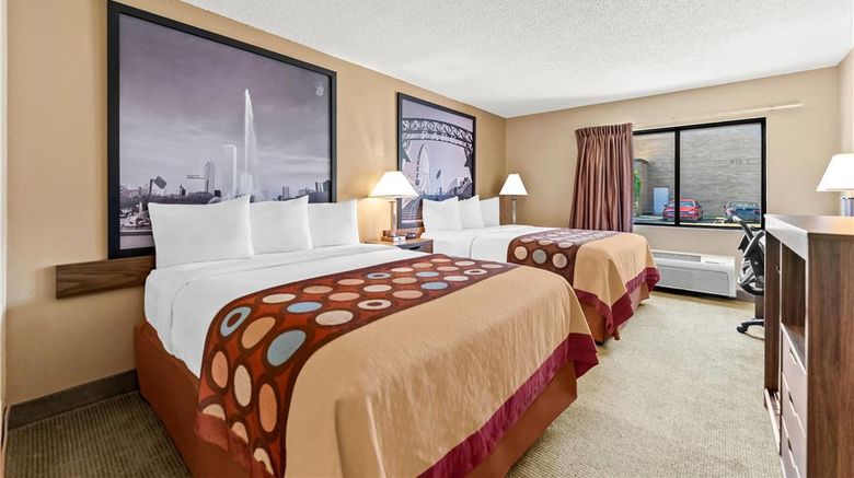 <b>Super 8 Elgin Room</b>. Images powered by <a href="https://iceportal.shijigroup.com/" title="IcePortal" target="_blank">IcePortal</a>.