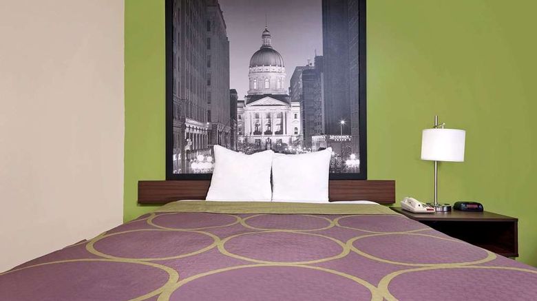 <b>Super 8 Muncie/Ball St. College Area Room</b>. Images powered by <a href="https://iceportal.shijigroup.com/" title="IcePortal" target="_blank">IcePortal</a>.