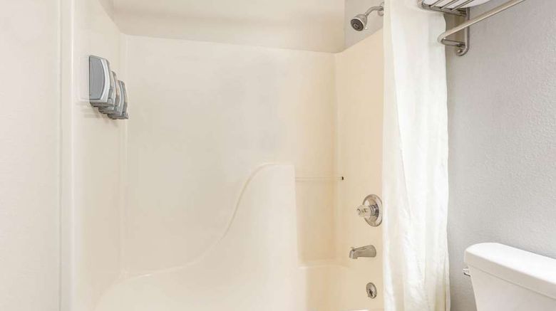 <b>Super 8 Gardiner/Yellowstone Park Area Room</b>. Images powered by <a href="https://iceportal.shijigroup.com/" title="IcePortal" target="_blank">IcePortal</a>.