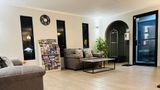 Super 8 by Wyndham Pratt KS Route 400 Lobby