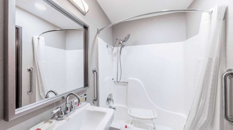 <b>Super 8 by Wyndham Pratt KS Route 400 Room</b>. Images powered by <a href="https://iceportal.shijigroup.com/" title="IcePortal" target="_blank">IcePortal</a>.